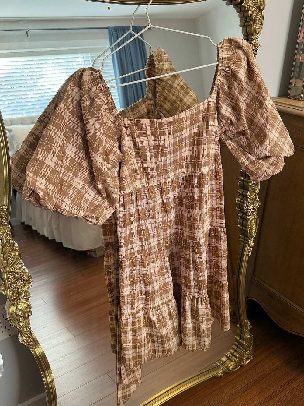 Plaid Puff-Sleeve Tiered Mini Dress in Mauve-Brown